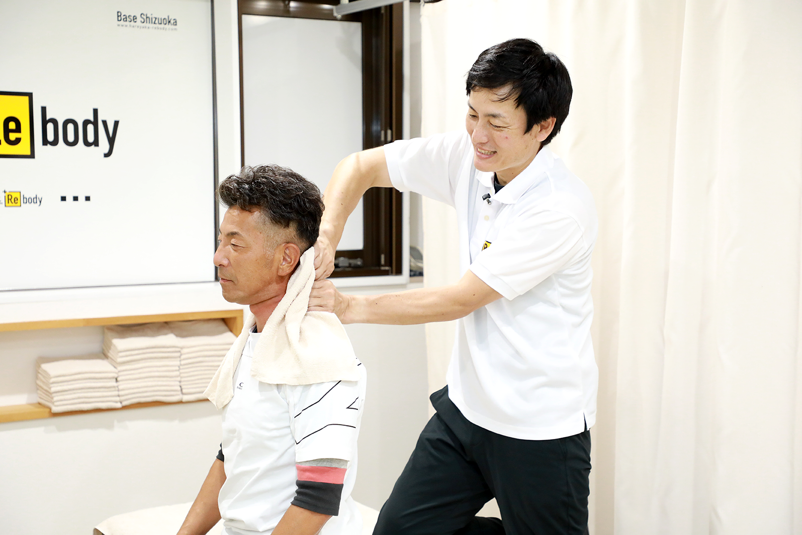 施術をしている写真